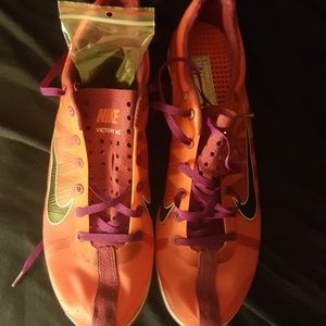 Women's Nike victory XC sneakers